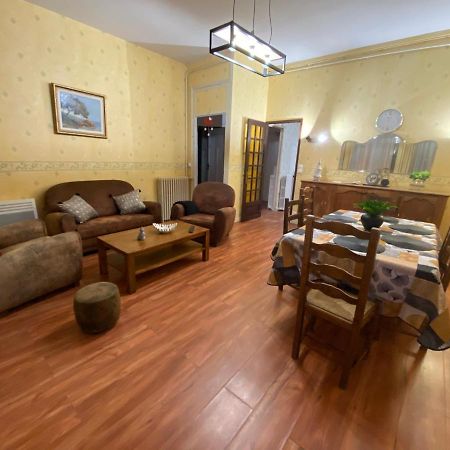 Apartamento Chez Benjamin - Centre d'Azay le Rideau Exterior foto