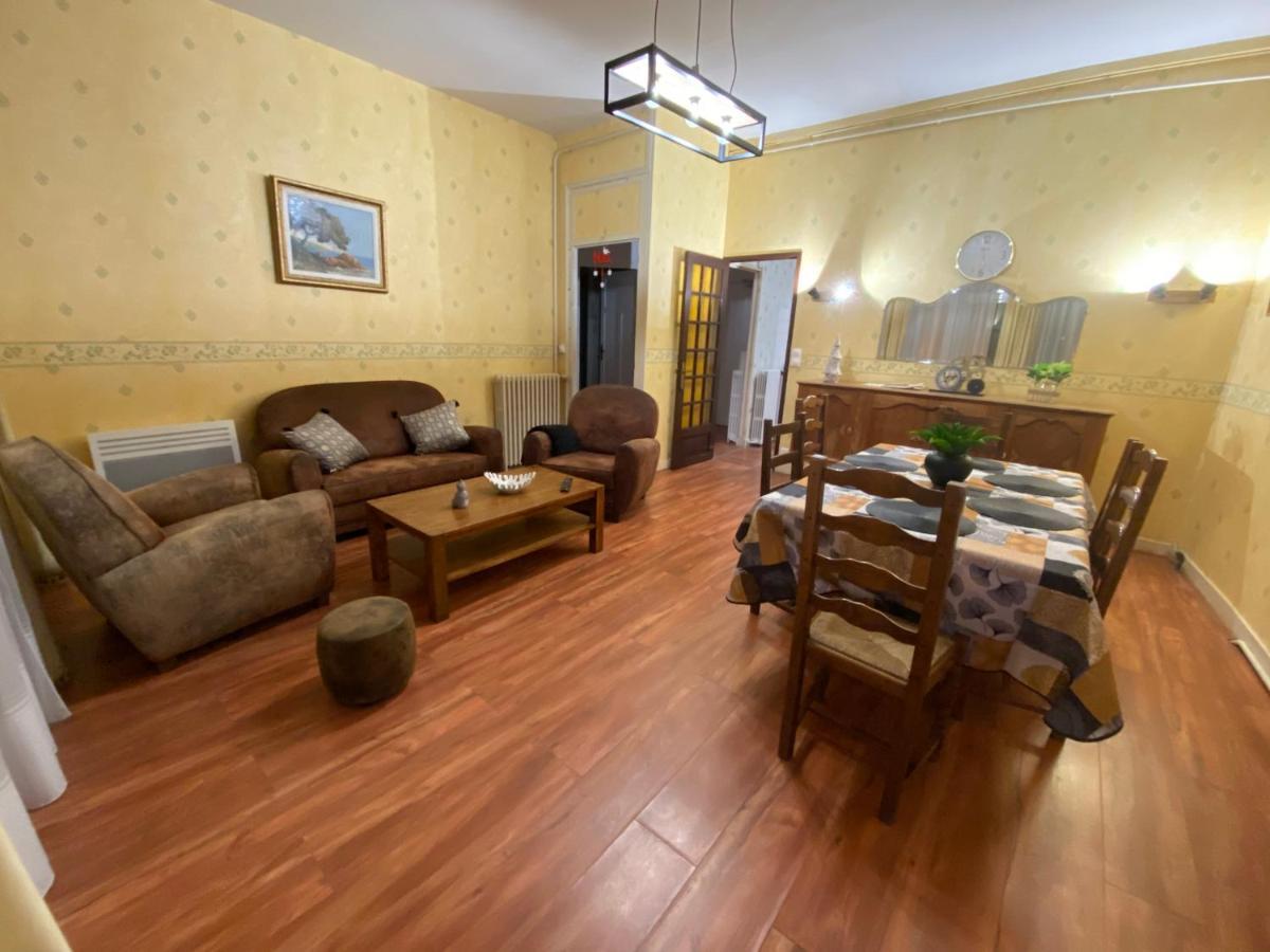 Apartamento Chez Benjamin - Centre d'Azay le Rideau Exterior foto